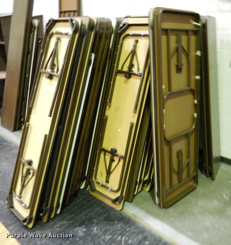 image for item GH9143 Approximately 62 tables