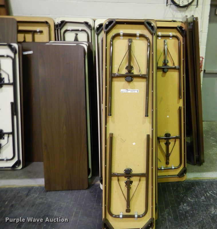 image for item GH9143 Approximately 62 tables