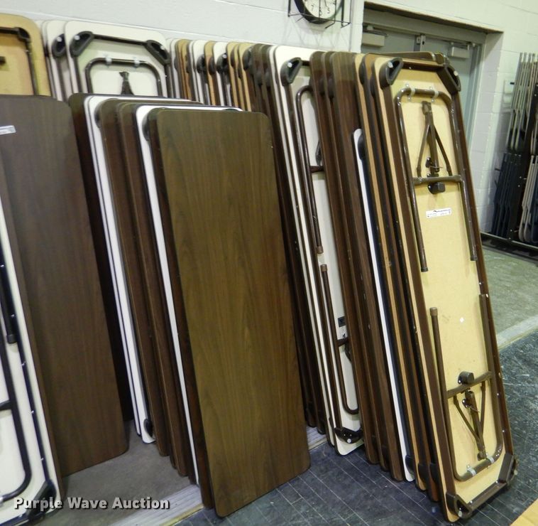 image for item GH9143 Approximately 62 tables