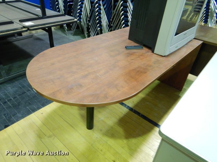 image for item GH9146 (3) desks