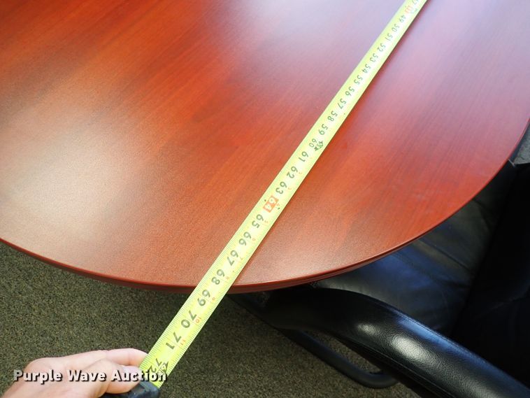 image for item GR9558 Wood desk