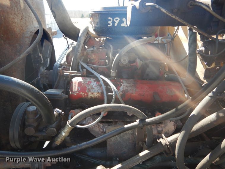 image for item GT9581 1984 International S1700  dump truck