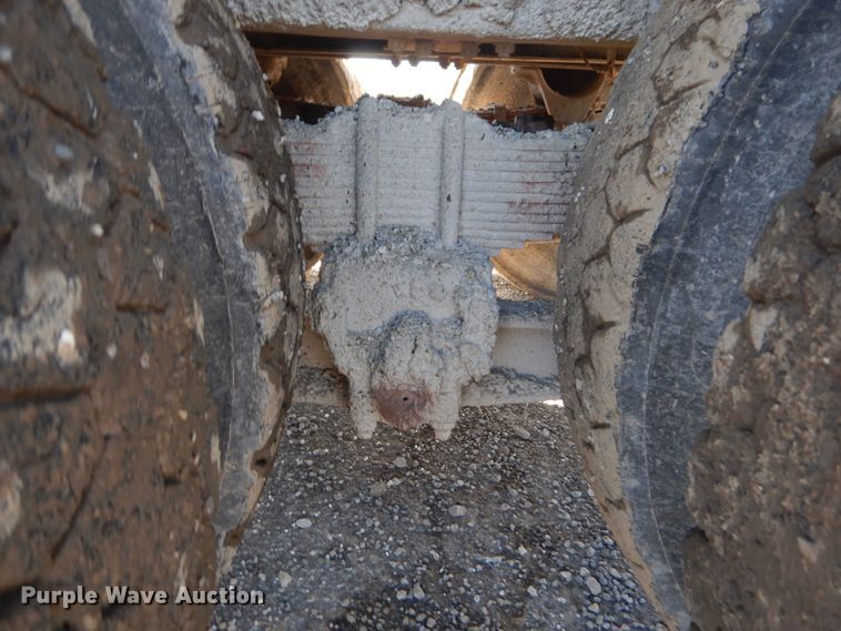 image for item GT9583 1978 Ford 800  dump truck