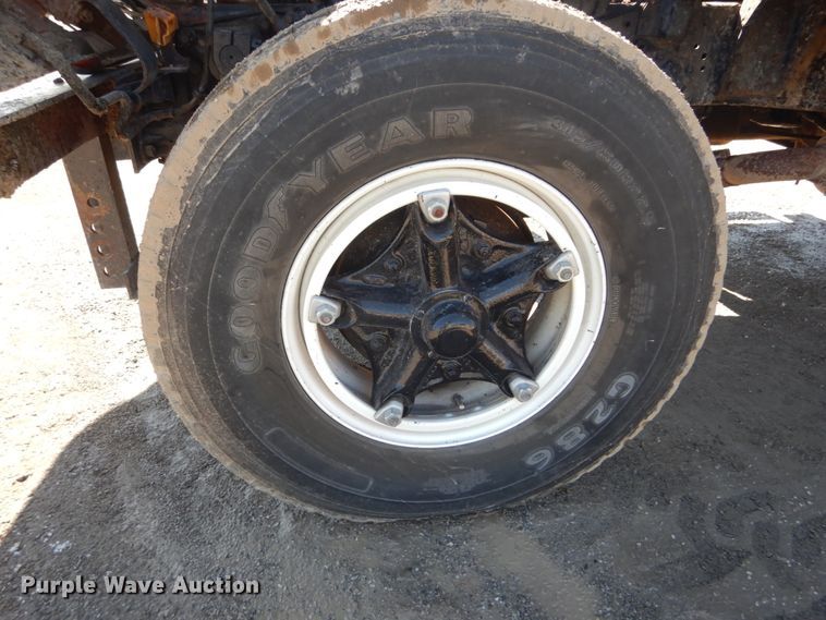 image for item GT9583 1978 Ford 800  dump truck