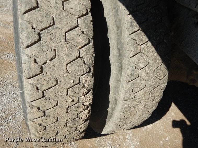 image for item GT9583 1978 Ford 800  dump truck