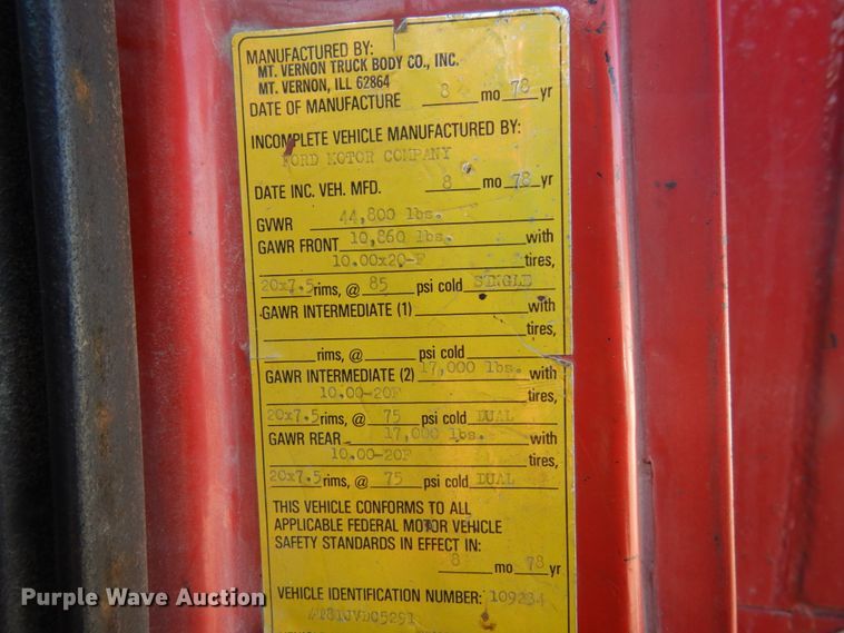 image for item GT9583 1978 Ford 800  dump truck