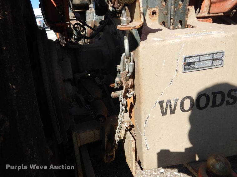 image for item GT9587 Kubota L185  tractor