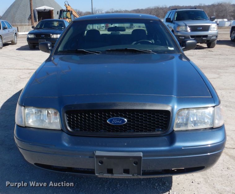 image for item GT9588 2010 Ford Crown Victoria Police Interceptor