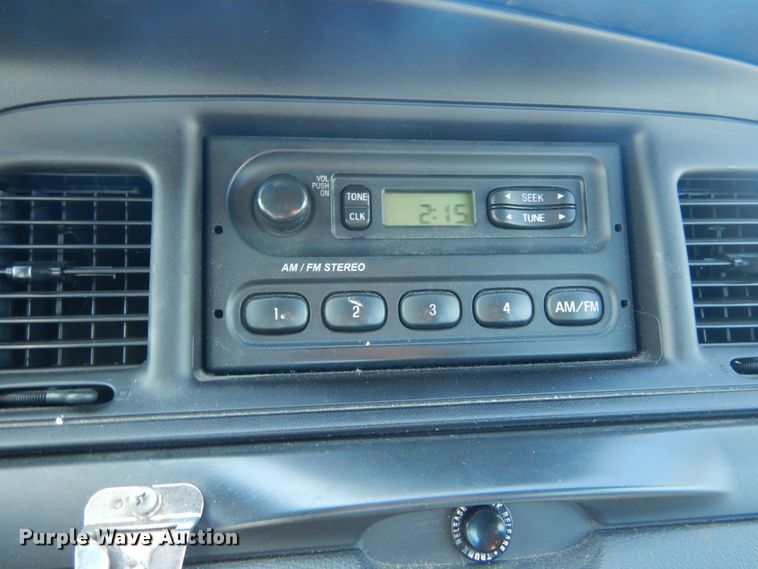 image for item GT9588 2010 Ford Crown Victoria Police Interceptor