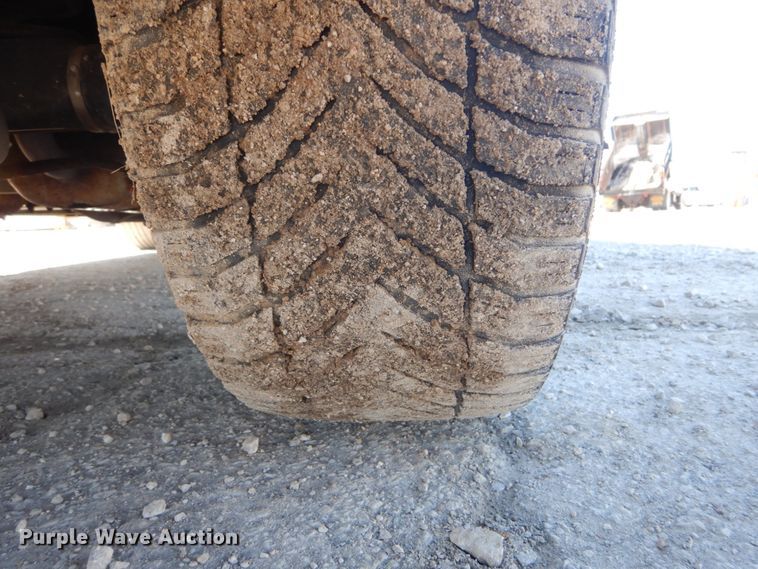 image for item GT9588 2010 Ford Crown Victoria Police Interceptor