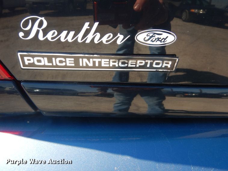 image for item GT9588 2010 Ford Crown Victoria Police Interceptor