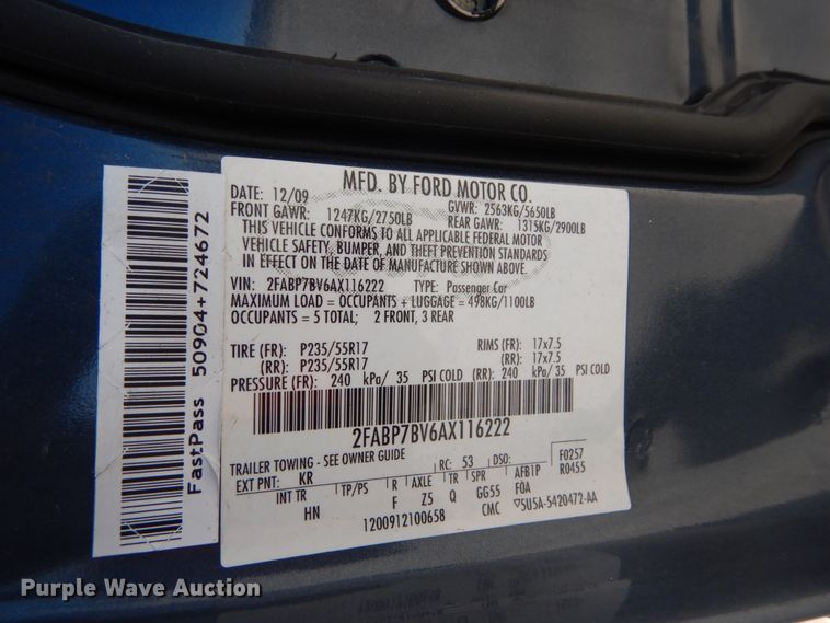 image for item GT9588 2010 Ford Crown Victoria Police Interceptor