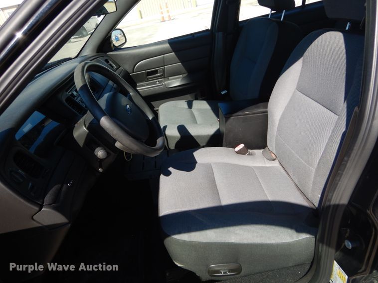 image for item GT9589 2010 Ford Crown Victoria Police Interceptor