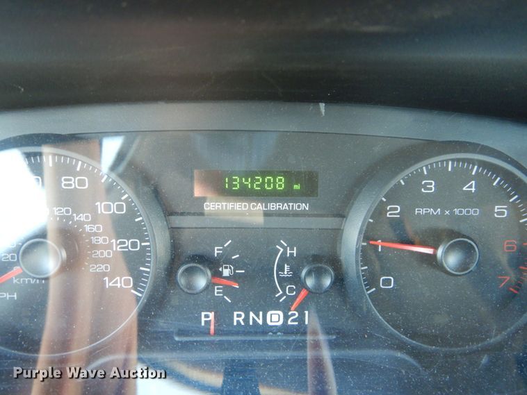 image for item GT9589 2010 Ford Crown Victoria Police Interceptor