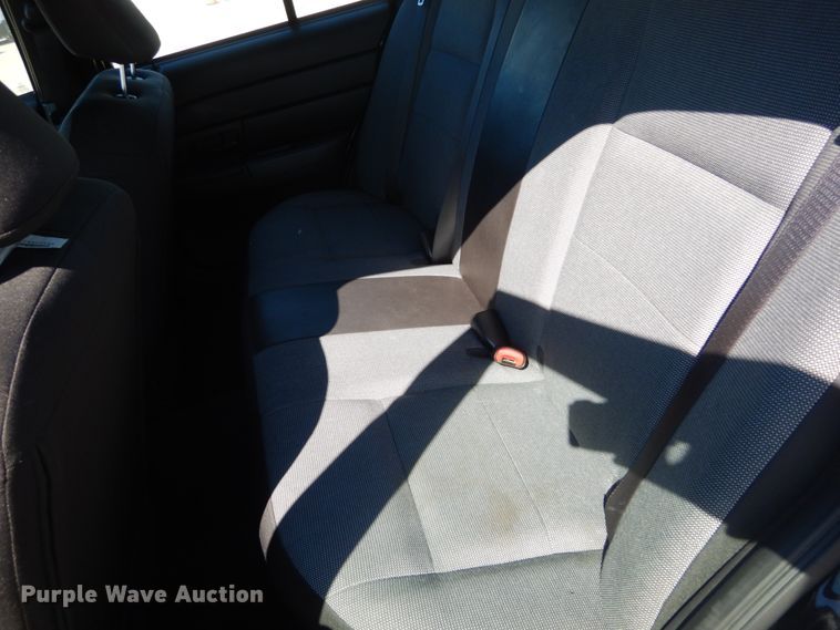 image for item GT9589 2010 Ford Crown Victoria Police Interceptor