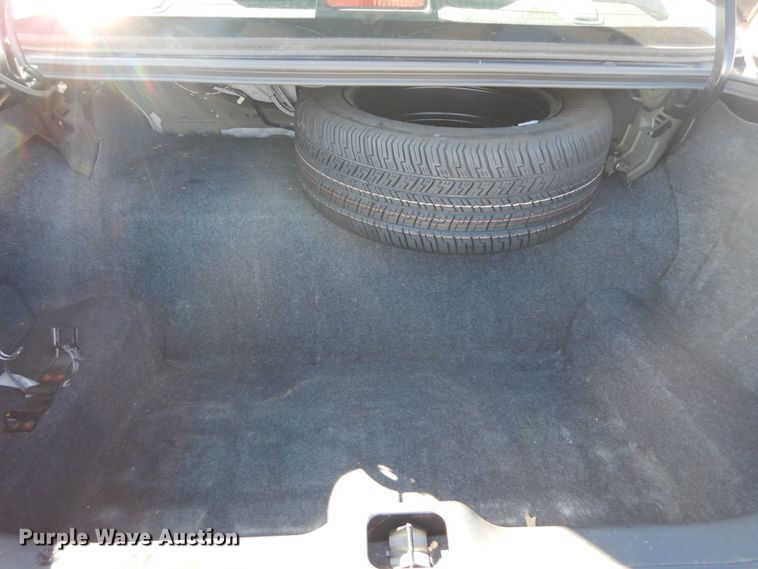 image for item GT9589 2010 Ford Crown Victoria Police Interceptor