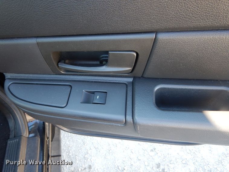 image for item GT9589 2010 Ford Crown Victoria Police Interceptor