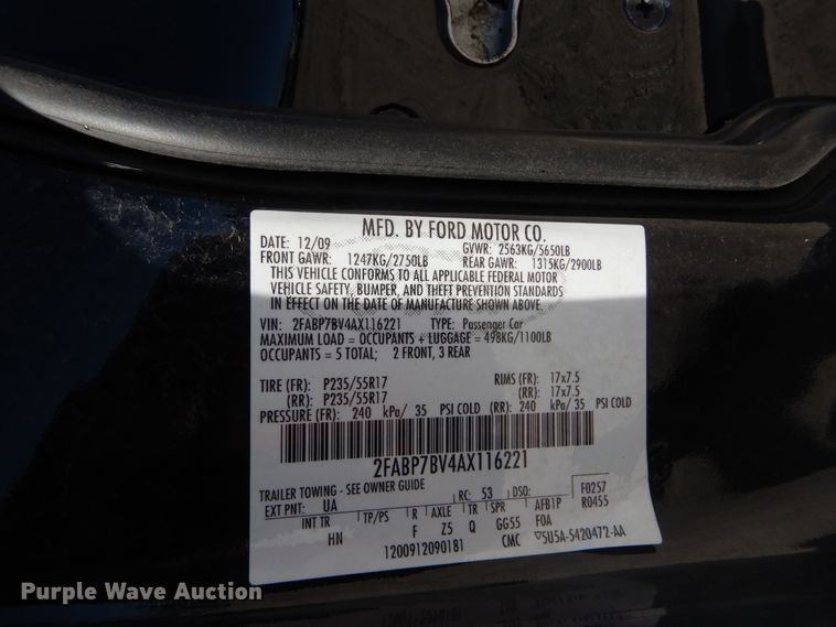 image for item GT9589 2010 Ford Crown Victoria Police Interceptor