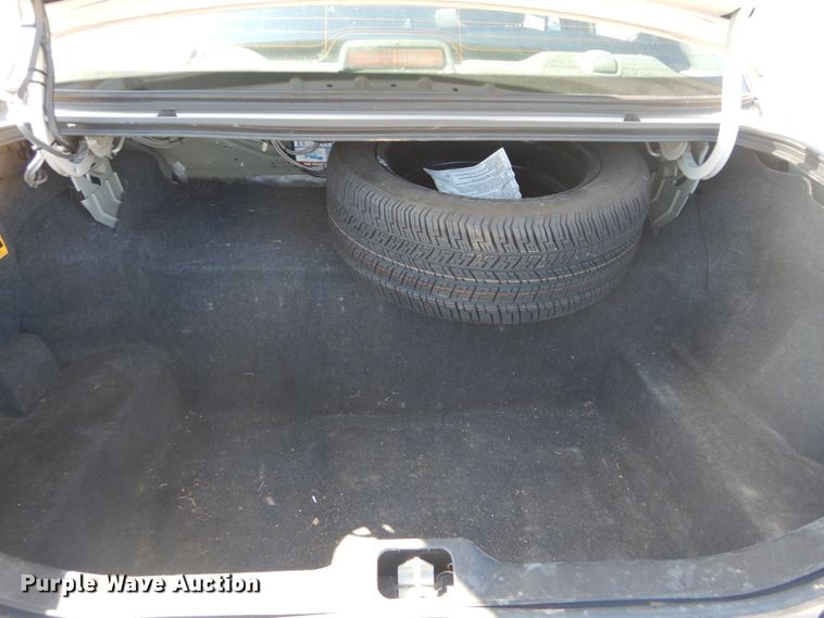 image for item GT9590 2010 Ford Crown Victoria Police Interceptor