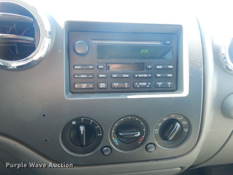 image for item GT9591 2006 Ford Expedition XLT  SUV