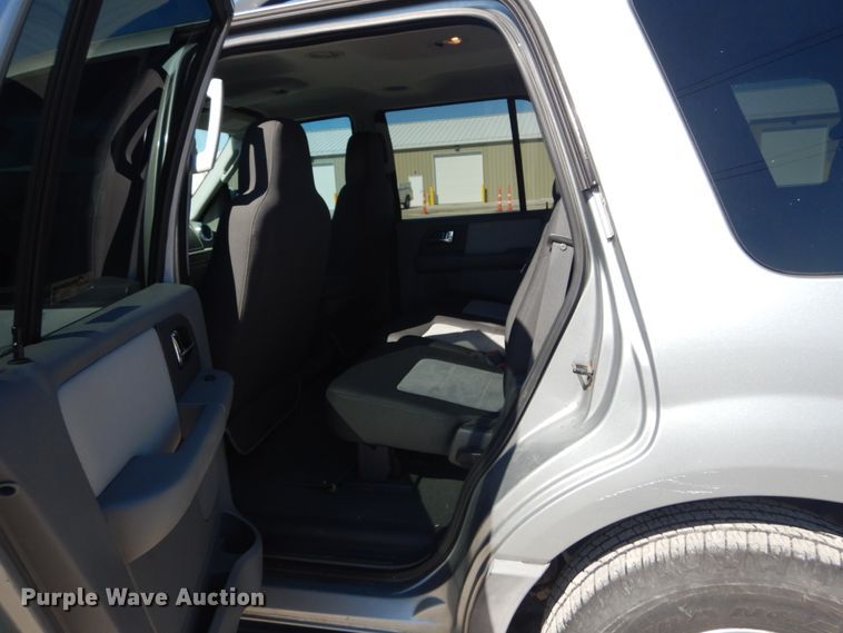 image for item GT9591 2006 Ford Expedition XLT  SUV
