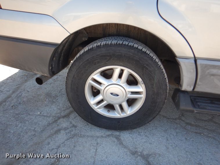 image for item GT9591 2006 Ford Expedition XLT  SUV