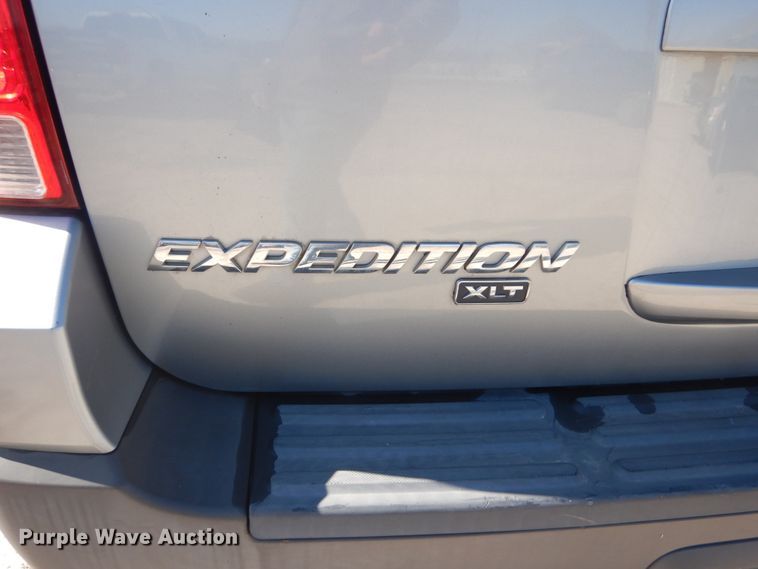image for item GT9591 2006 Ford Expedition XLT  SUV
