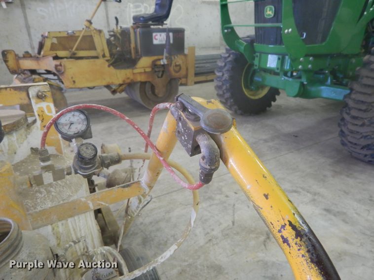 image for item GT9612 Paint striper