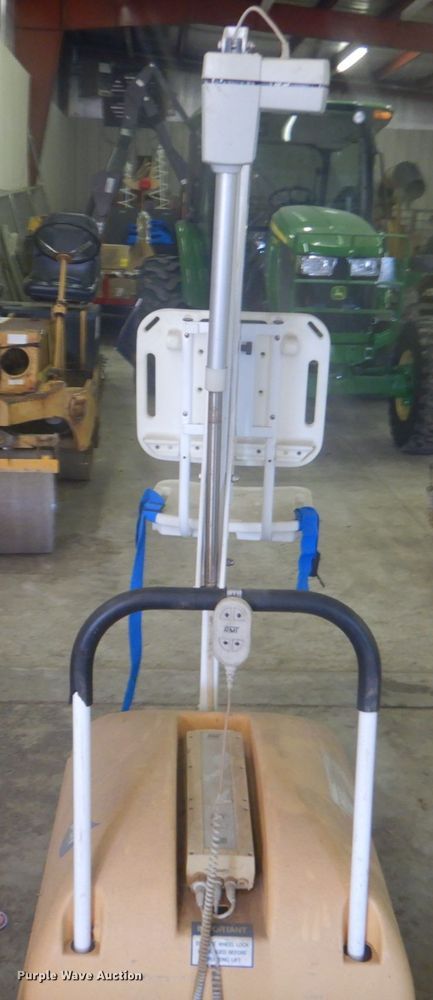 image for item GT9615 Aquatic lift