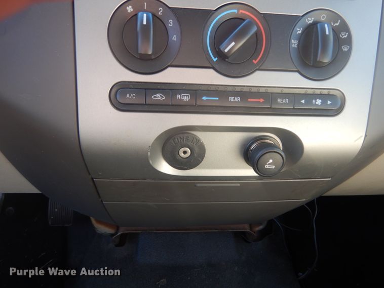 image for item GT9619 2008 Ford Expedition  SUV