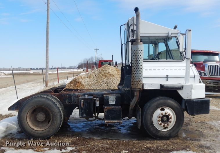 image for item H1845 2005 Ottumwa 30  yard truck