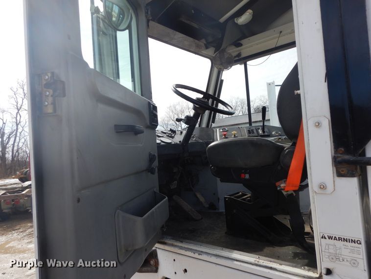 image for item H1845 2005 Ottumwa 30  yard truck