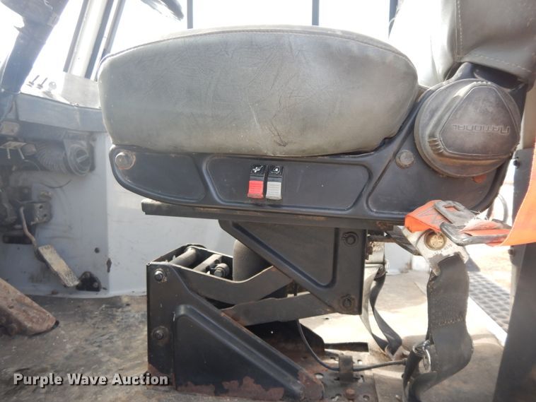 image for item H1845 2005 Ottumwa 30  yard truck