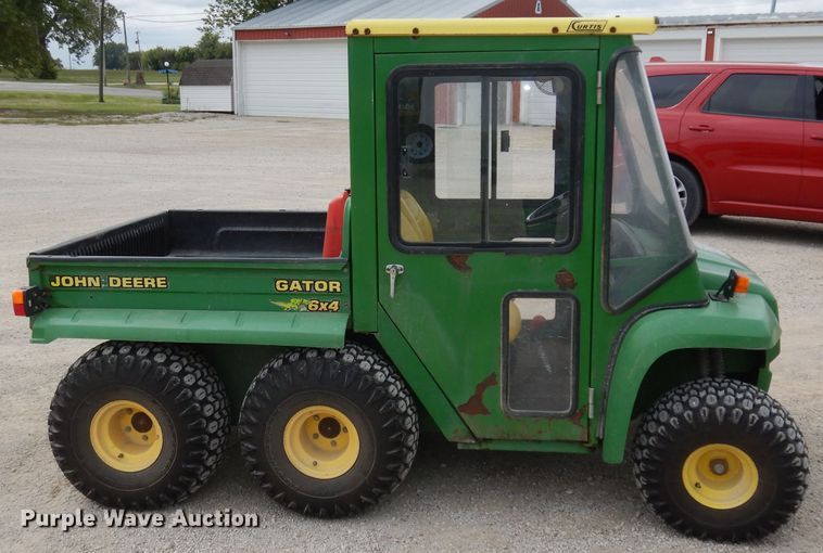 image for item HD9403 1999 John Deere 6X4 Gator  utility vehicle