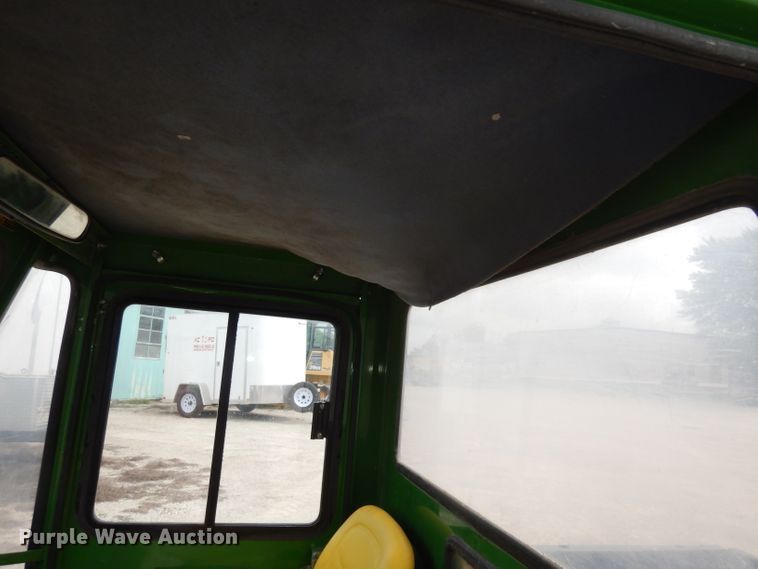 image for item HD9403 1999 John Deere 6X4 Gator  utility vehicle