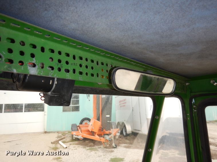 image for item HD9403 1999 John Deere 6X4 Gator  utility vehicle