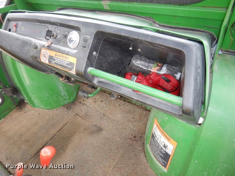 image for item HD9403 1999 John Deere 6X4 Gator  utility vehicle