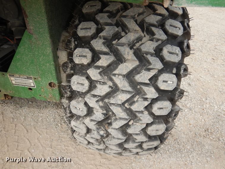 image for item HD9403 1999 John Deere 6X4 Gator  utility vehicle