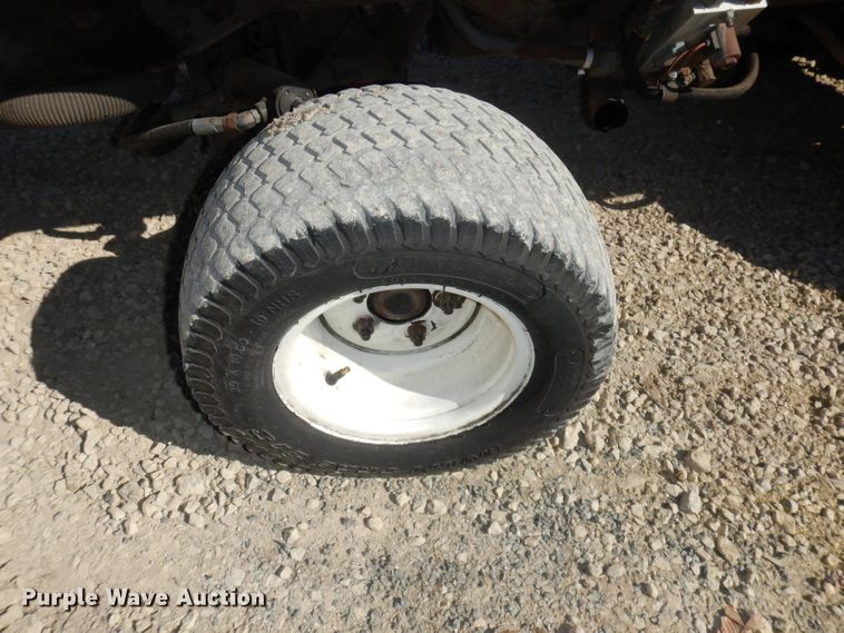 image for item HD9696 2003 Toro Groundmaster 4100D  lawn mower