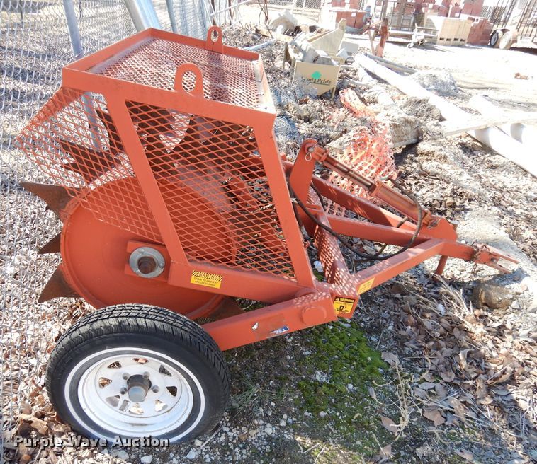 image for item HD9700 Lawn and garden equipment