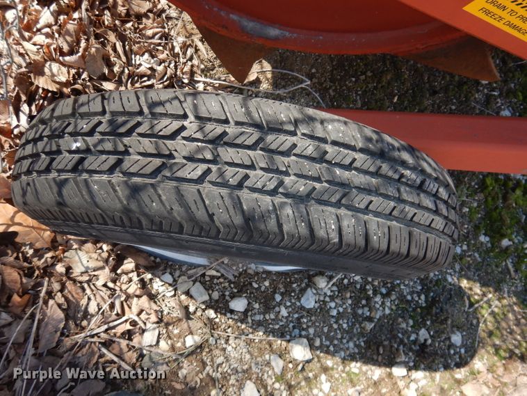 image for item HD9700 Lawn and garden equipment