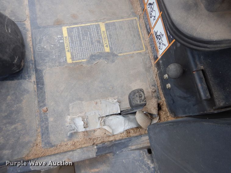 image for item HL9616 John Deere 1600 Turbo  lawn mower