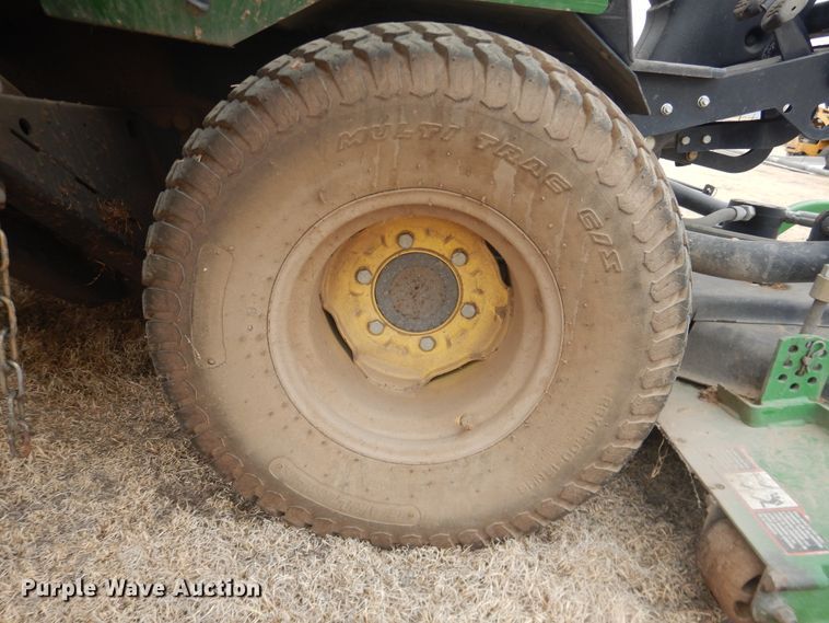 image for item HL9616 John Deere 1600 Turbo  lawn mower