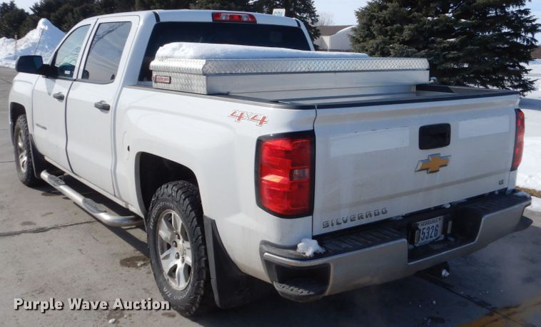 image for item HS9932 2014 Chevrolet Silverado  1500  Crew Cab pickup truck