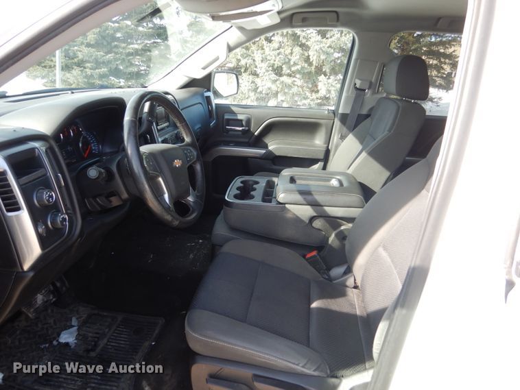 image for item HS9932 2014 Chevrolet Silverado  1500  Crew Cab pickup truck