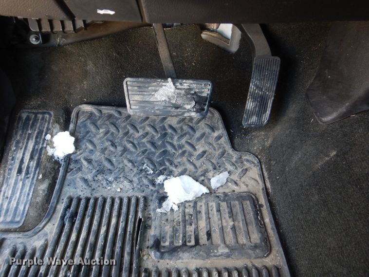 image for item HS9932 2014 Chevrolet Silverado  1500  Crew Cab pickup truck