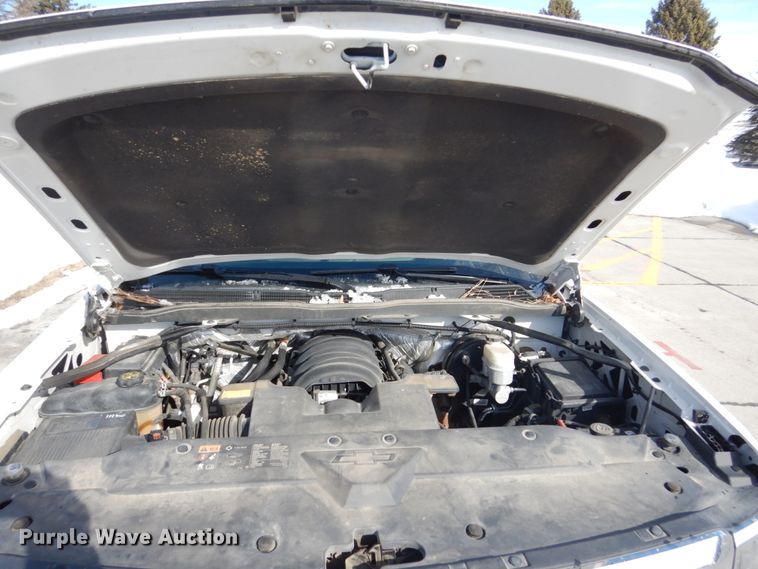 image for item HS9932 2014 Chevrolet Silverado  1500  Crew Cab pickup truck