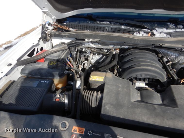 image for item HS9932 2014 Chevrolet Silverado  1500  Crew Cab pickup truck