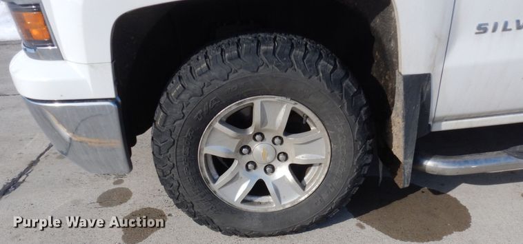 image for item HS9932 2014 Chevrolet Silverado  1500  Crew Cab pickup truck