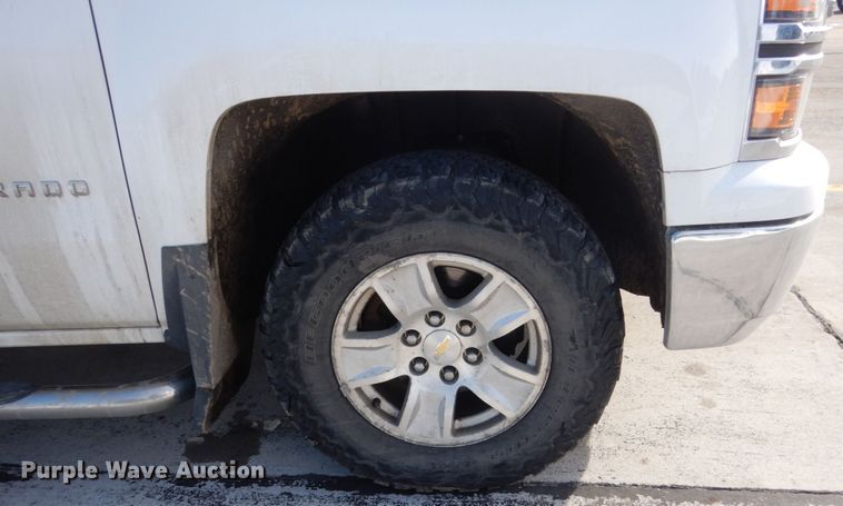 image for item HS9932 2014 Chevrolet Silverado  1500  Crew Cab pickup truck